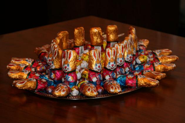 Przedszkolaki i czekoladowe zajączki w ratuszu