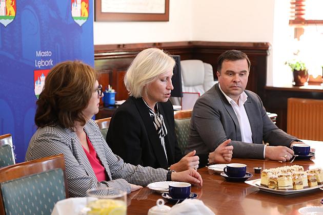 Aktywni, zaangażowani, inspirujący – seniorzy rozpoczęli swoje święto w Lęborku