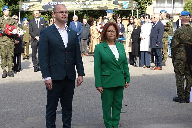 Polskie ofiary II wojny światowej upamiętnione przy jednostce wojskowej