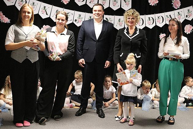 Z uśmiechem i wzruszeniem - Dzień Edukacji Narodowej w Przedszkolu nr 9