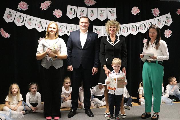 Z uśmiechem i wzruszeniem - Dzień Edukacji Narodowej w Przedszkolu nr 9