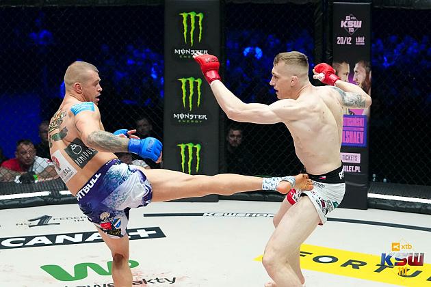 Mateusz Pawlik wygrywa w Czechach i promuje Lębork!