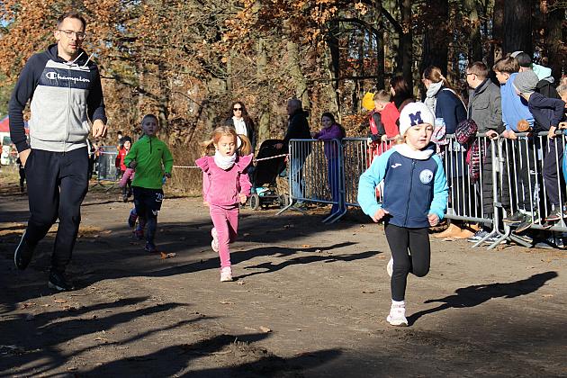 Świętowanie niepodległości na sportowo – 240 uczestników w Biegu o Grand Prix Lęborka