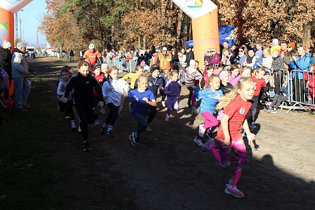 Świętowanie niepodległości na sportowo – 240 uczestników w Biegu o Grand Prix Lęborka