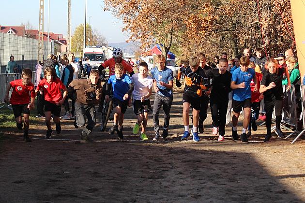 Świętowanie niepodległości na sportowo – 240 uczestników w Biegu o Grand Prix Lęborka