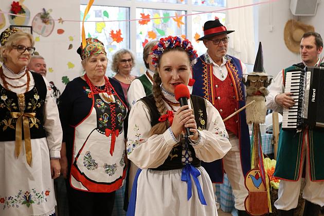 Bal Seniora w rytmie wiejskiej potańcówki