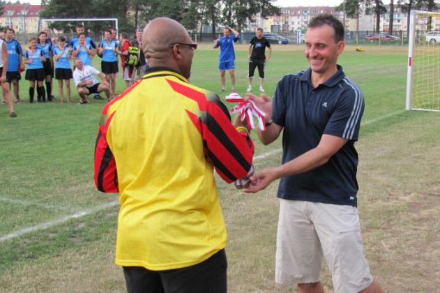 Zagrali w słonku i deszczu