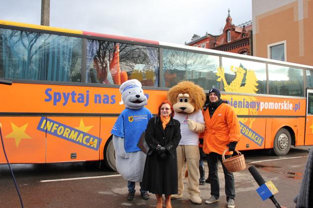 Unijny autobus zmienia Pomorskie!