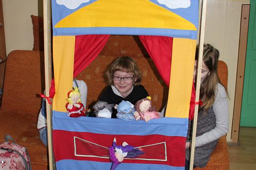 Pomoce naukowe trafiły do szkół