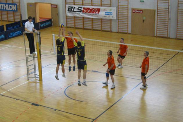 Pierwsze mecze fazy play-off amatorów