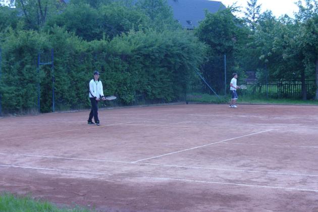 Na kortach turniejowo