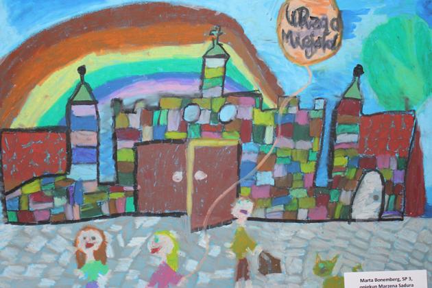 Herb miasta i Urząd Miejski w Lęborku w pracach plastycznych