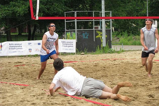 I Wakacyjny Turniej Siatkówki Plażowej