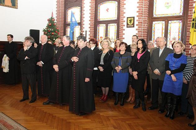 Biskup z kolędą w ratuszu