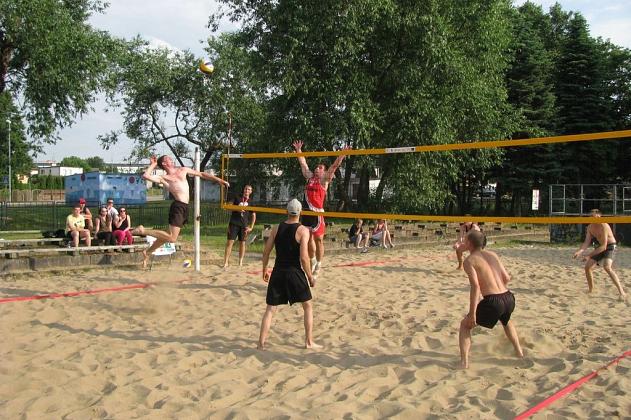 Turniej siatkówki plażowej Unia Beach Volley Cup 2013