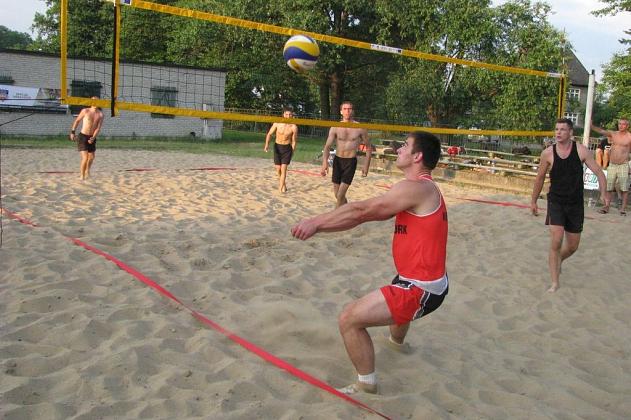Turniej siatkówki plażowej Unia Beach Volley Cup 2013