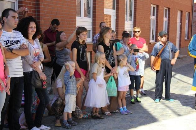 Zatańczyli w średniowiecznym stylu