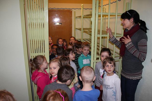 Przedszkolaki zwiedzają Ratusz