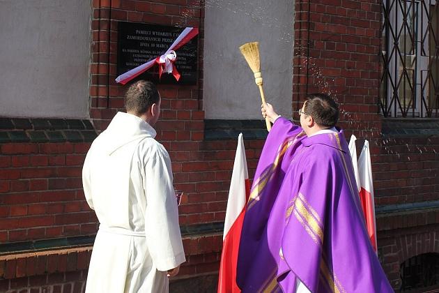 Tablica pamięci wydarzeń 10 marca 1945 odsłonięta