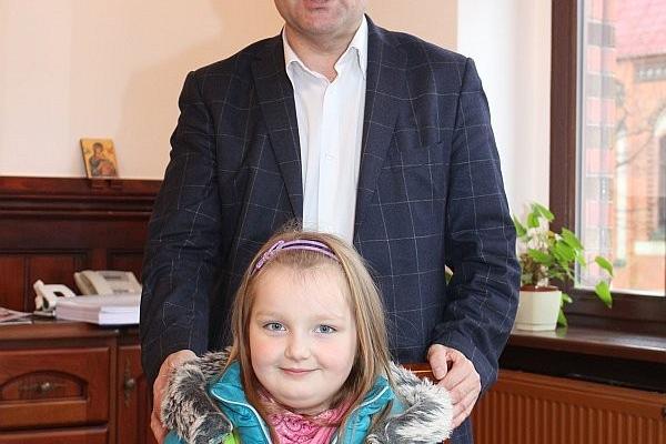 Świąteczna wizyta przedszkolaków z „piątki”