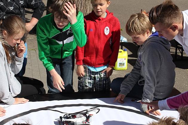 Piknik naukowy w SP 3