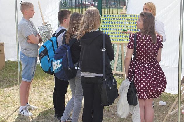 Przystępnie o naukach ścisłych na Pikniku w Gimnazjum nr 2