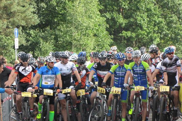 Rowerowy wyścig z lwim pazurem