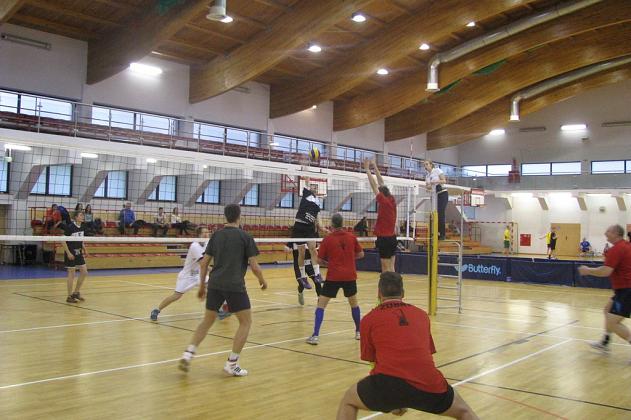 IV kolejka Amatorskiej Ligi Siatkówki w Lęborku