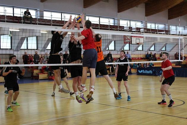 Bojan Żubry mistrzem Amatorskiej Ligi Siatkówki