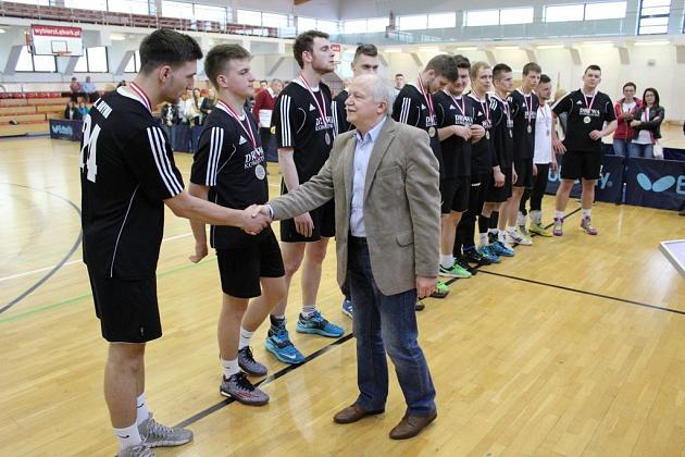 Bojan Żubry mistrzem Amatorskiej Ligi Siatkówki