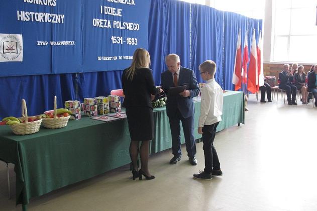 Uczniowie z Lęborka w finale Ogólnopolskiego Konkursu Historycznego ,,Losy żołnierza i dzieje oręża polskiego od Obertyna do Wiednia”
