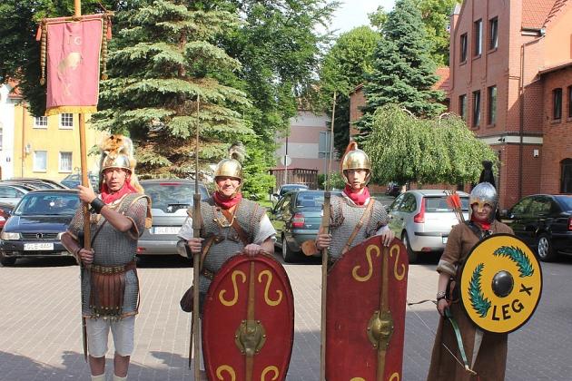 Wymaszerowali spod ratusza do Pruszcza Gdańskiego