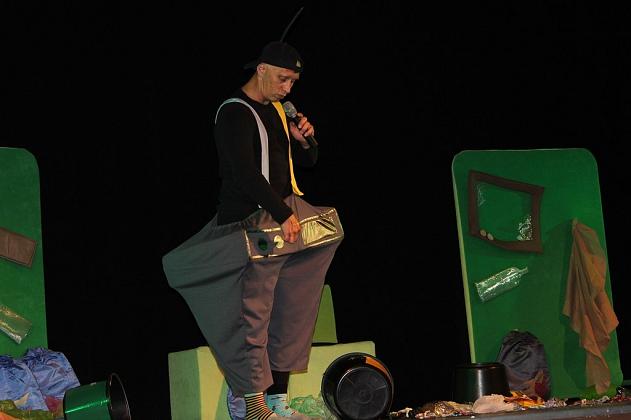 500 dzieci na spektaklach ekologicznych