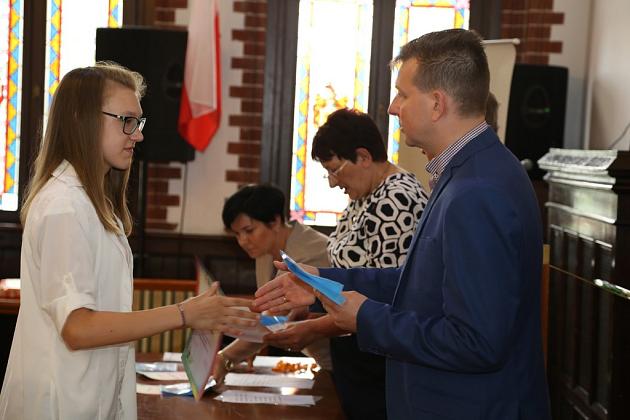 „Oddychamy Zdrowo” i „Stop uzależnieniom” - podsumowanie konkursów