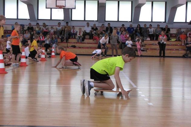Uczniowie z lęborskich szkół rywalizowali w Konkursie Sportowym „Kto z nas lepiej i prędzej”