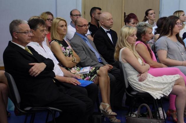 Uczniowie odebrali świadectwa i rozpoczęli wakacje