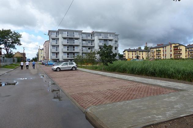 32 rodzin otrzymało klucze do nowych mieszkań przy Gierymskiego 3