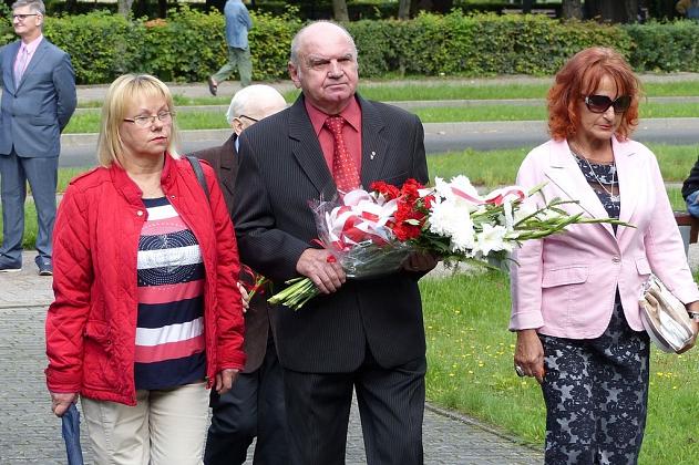 Kwiaty w Święto Wojska Polskiego