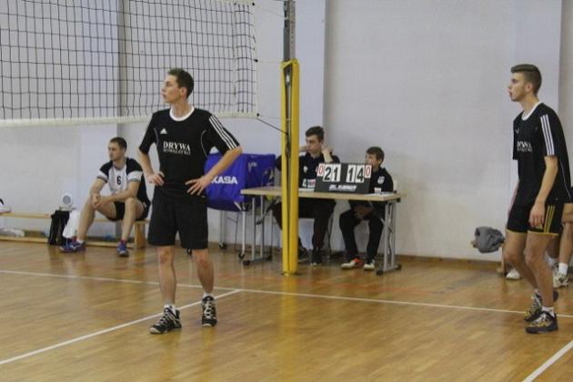 Amatorska Liga Siatkówki po pierwszej kolejce ligowej