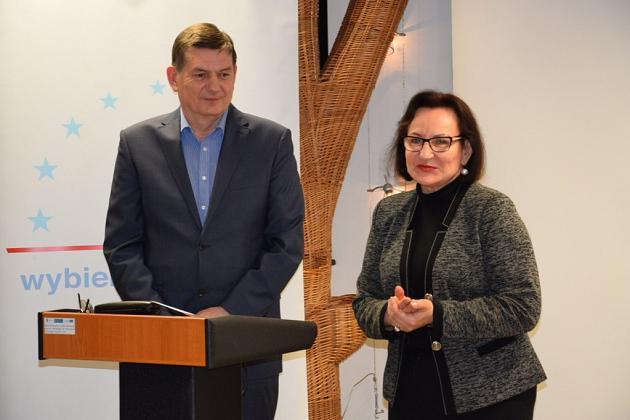 Rozświetlili świątecznie Lębork. Podsumowanie miejskiego konkursu