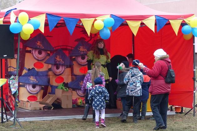 Konsultacje społeczne i piknik. Odnawiamy i ożywiamy NOWY ŚWIAT