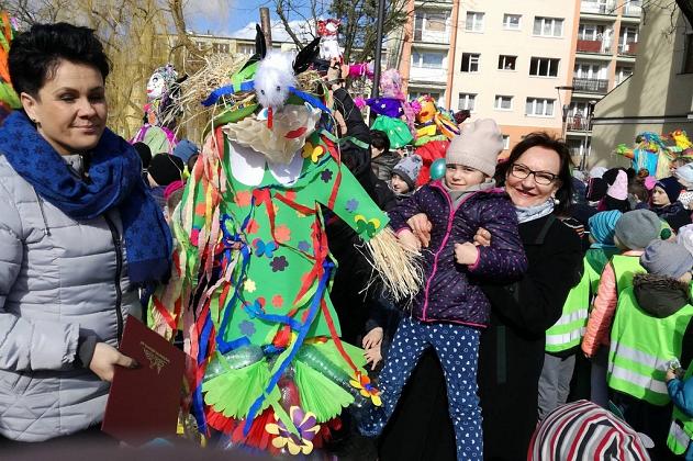 Powitali wiosnę nad rzeką Łebą