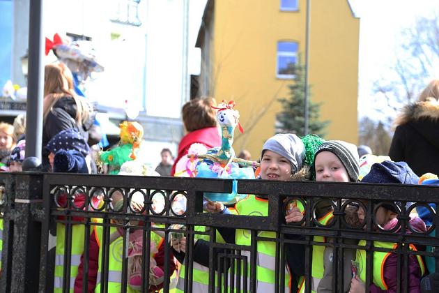 Powitali wiosnę nad rzeką Łebą