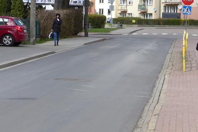 Nowy asfalt na Legionów Polskich