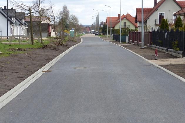 Tatrzańska z nowym asfaltem i kanalizacją deszczową