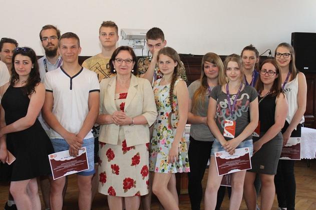 Rekord w tańczeniu układu choreograficznego do piosenki „Chocolate choco choco” pobity!