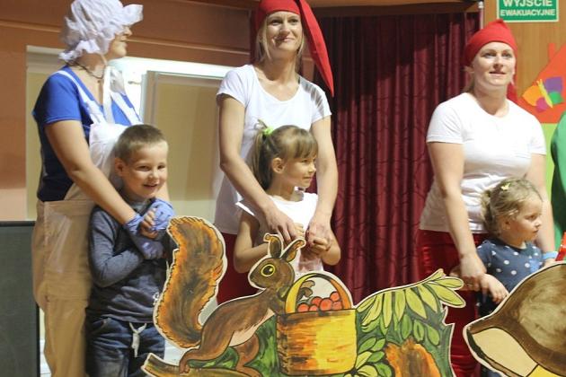 Rodzice z Przedszkola nr 2 wystawili przedstawienie