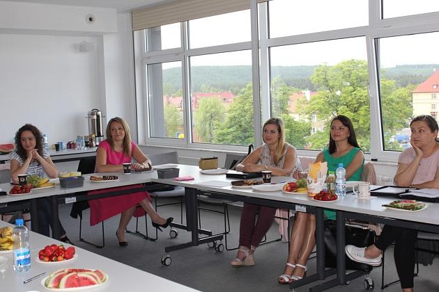 12 nauczycieli lęborskich szkół podstawowych i gimnazjów Coachami na piątkę z plusem