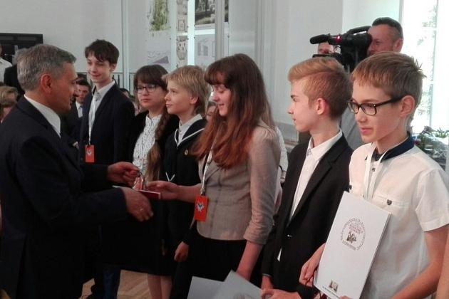 Sukces lęborczanek w centralnym etapie Ogólnopolskiego Konkursu Historycznego