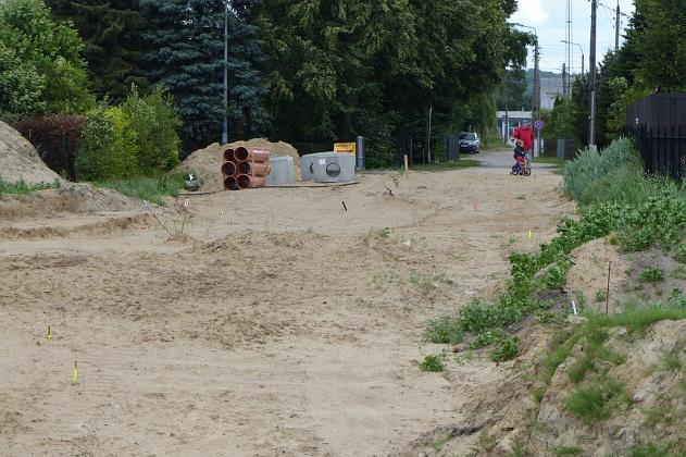 Most na Weterynaryjnej. Trwa budowa kanalizacji deszczowej